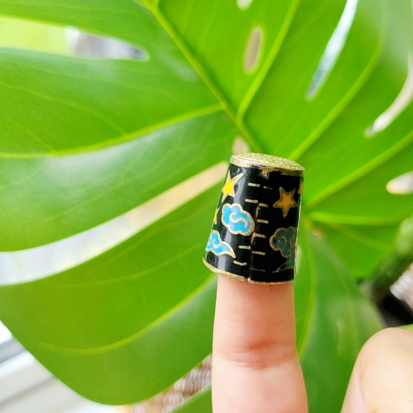 Vintage Moon Stars Night Sky Benidorm Thimble - Picture 9 of 11